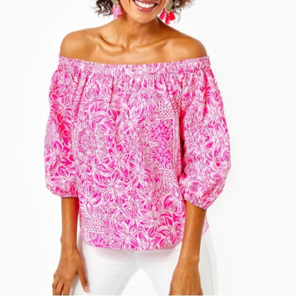 Lilly Pulitzer Tops - Lilly Pulitzer Ruffle Off the shoulder top.